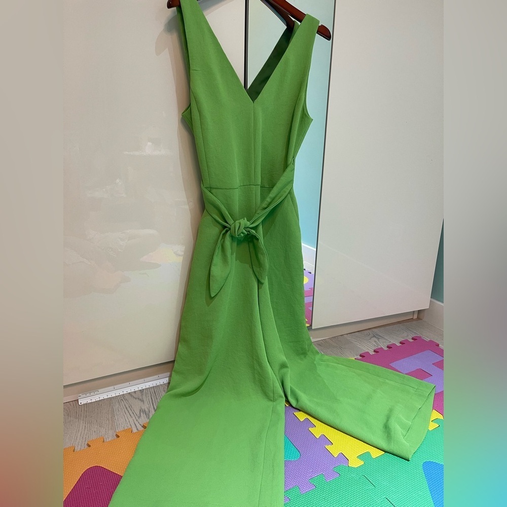 Wilfred Vibrant Green Maxi Dress